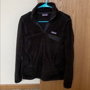 Women’s Patagonia Black Pullover